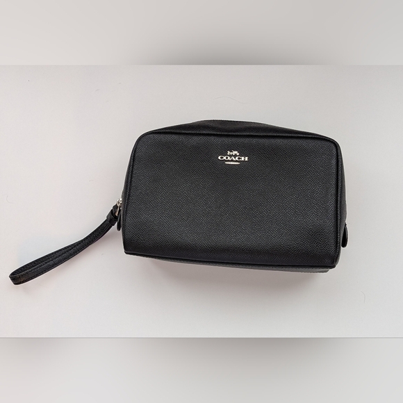 NWOT Coach Black Zippered  Leather Toiletry/Travel/Cosmetic/Case/Bag - Picture 1 of 12